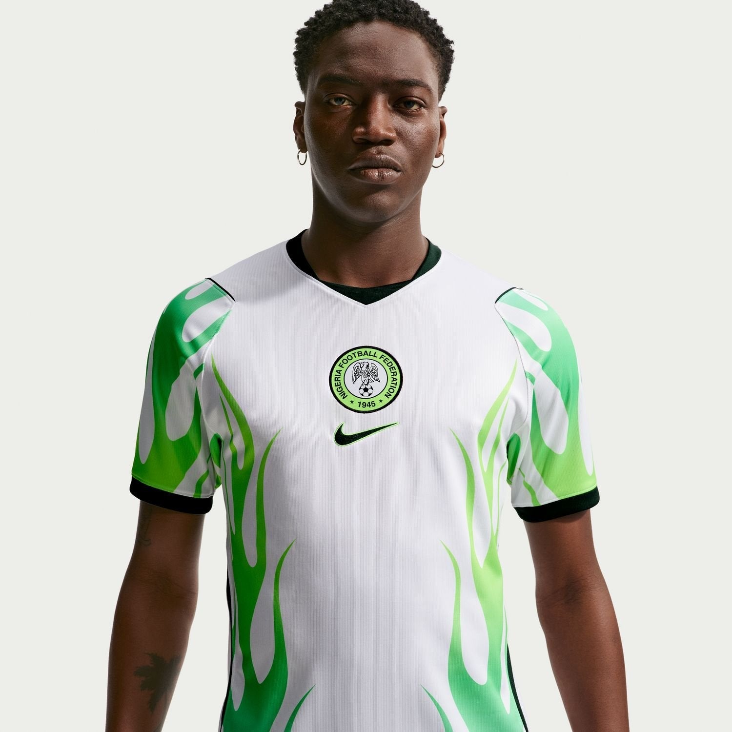 Nigeria 2026 Away Jersey - Men s Official Team Jersey Sports Fan Apparel