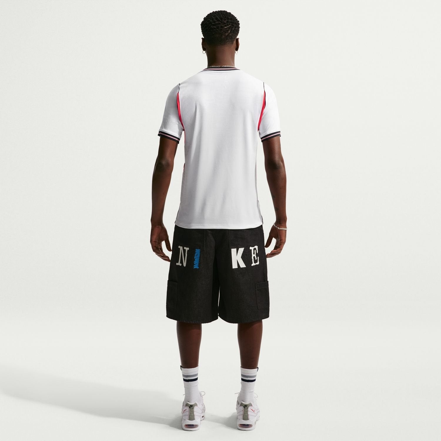 England 2026 Home Jersey - Men s Official Team Jersey Sports Fan Apparel